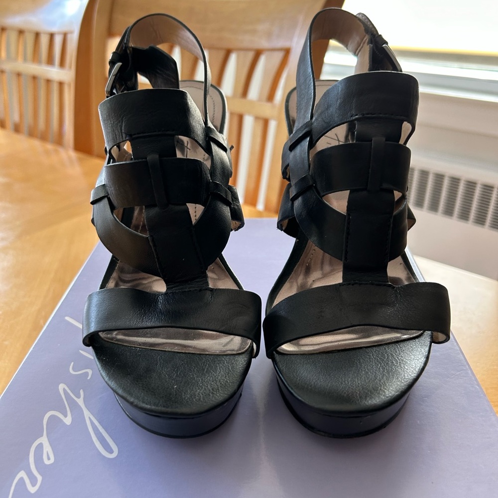 Marc Fisher Black heels